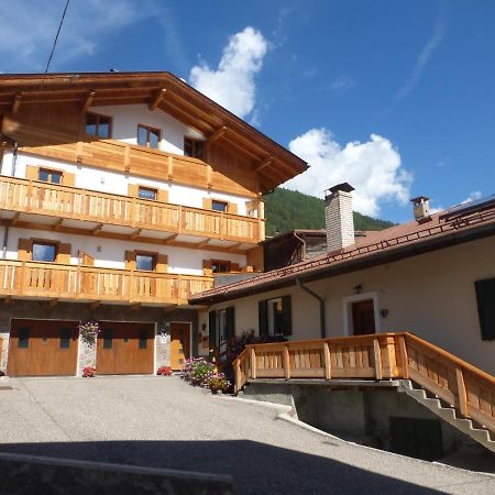 Casa Dorich Διαμέρισμα Pozza di Fassa Εξωτερικό φωτογραφία