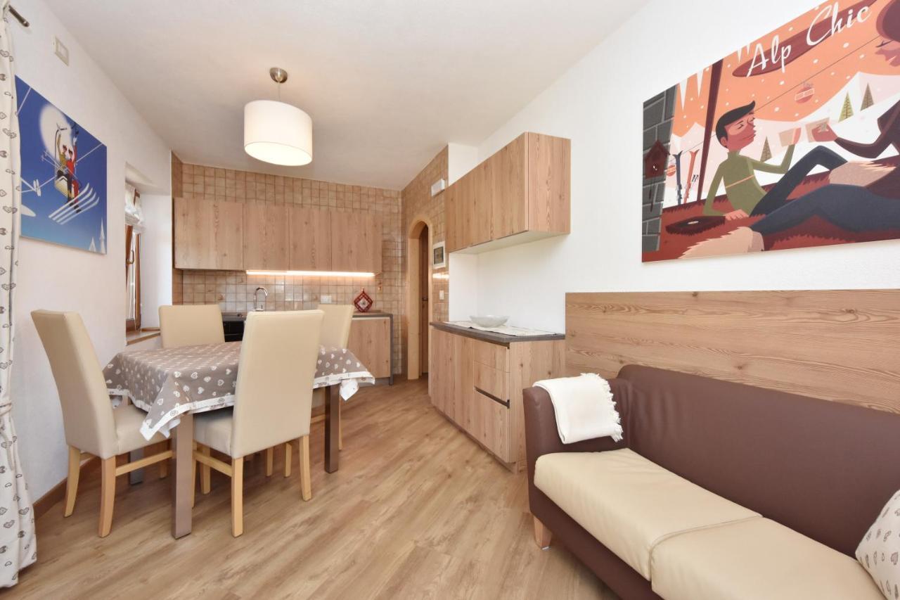 Casa Dorich Διαμέρισμα Pozza di Fassa Εξωτερικό φωτογραφία